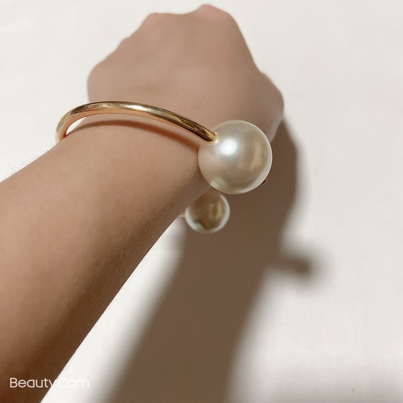 Classic pearl bracelet copper material C style bracelets for ladies favorite fashion bangles items Jewelry Accessories vip gifts
Classic pearl bracelet copper material C style bracelets for ladies favorite fashion bangles items Jewelry Accessories vip gifts