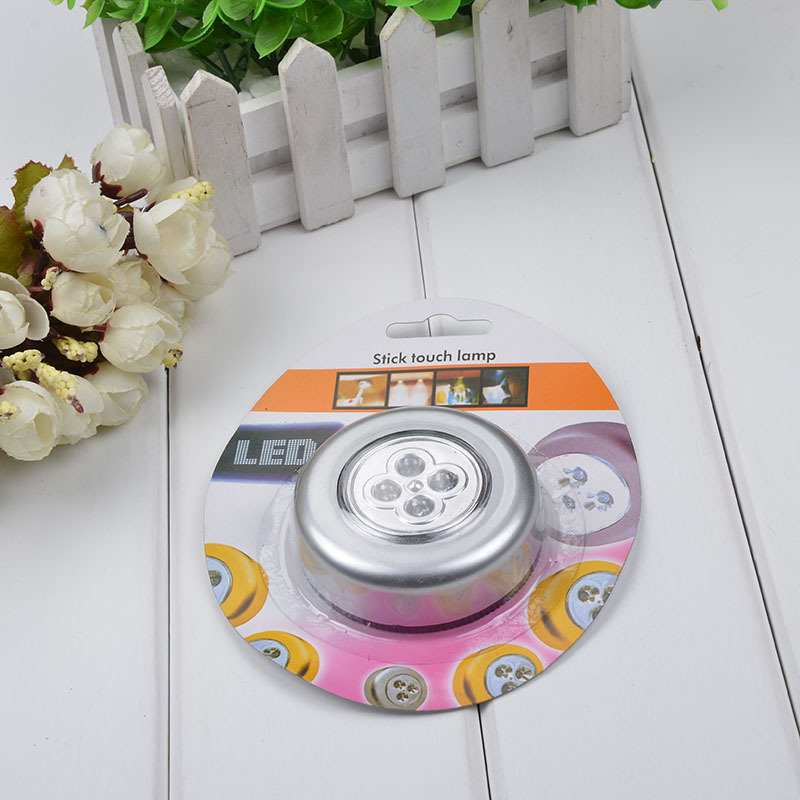 New 4LED Light Battery Powered Tap Push Stick Touch Night Emergency Car Lamp Decorative Lamp Auto Product Car Accessories
New 4LED Light Battery Powered Tap Push Stick Touch Night Emergency Car Lamp Decorative Lamp Auto Product Car Accessories