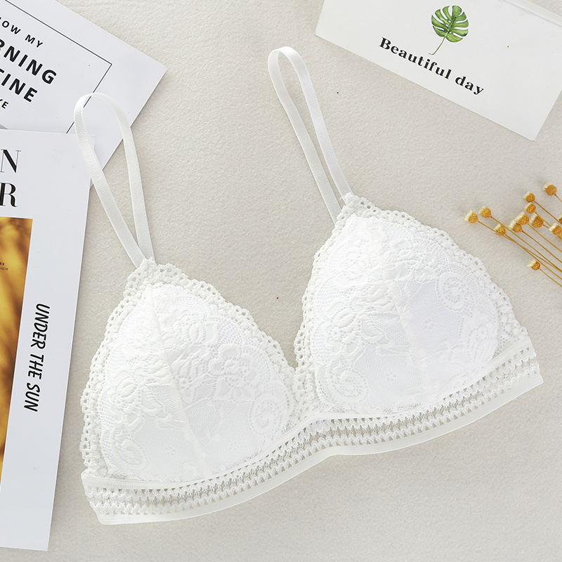 Woman's Sexy Bra Deep v Lace Underwear Female Thin Section Solid Color Embroidery Openwork Hollow Tube Top
Woman's Sexy Bra Deep v Lace Underwear Female Thin Section Solid Color Embroidery Openwork Hollow Tube Top