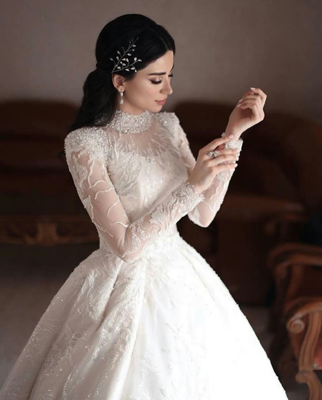 High Neck Muslim Style Wedding Dresses Bridal Ball Gowns Princess Long Sleeves Lace Appliques Wedding Gowns V Neck Petites Plus Size