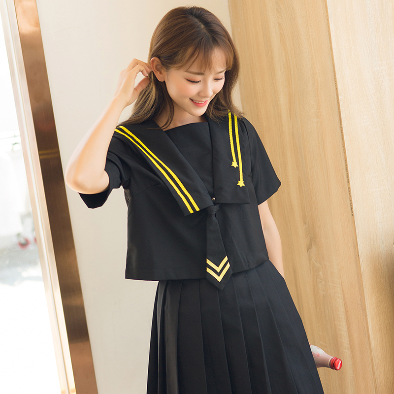 Meteor embroidery School Uniforms Sailor Uniforms Short-Sleeve Top +Skirt Loose Fitted Sweet Girls Plus Size Japanese Cosplay, Black socks
Meteor embroidery School Uniforms Sailor Uniforms Short-Sleeve Top +Skirt Loose Fitted Sweet Girls Plus Size Japanese Cosplay, Black socks