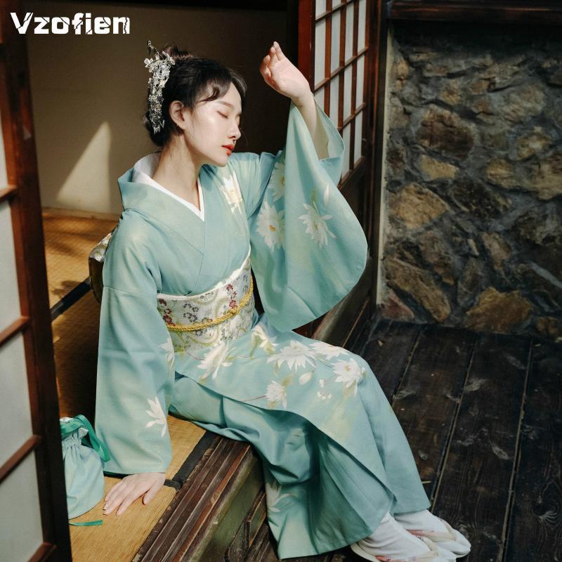 Traditional Japanese Kimonos Costume for Woman Yukata Kimono With Obi Flower Vintage Evening Dress National Asian Clothing
Traditional Japanese Kimonos Costume for Woman Yukata Kimono With Obi Flower Vintage Evening Dress National Asian Clothing