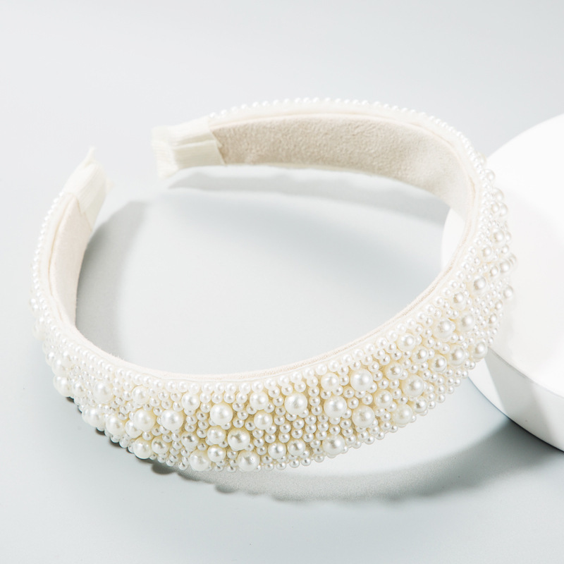 ZA creative fan personality full pearl hair band female girl heart Super Flash head hoop head buckle
ZA creative fan personality full pearl hair band female girl heart Super Flash head hoop head buckle