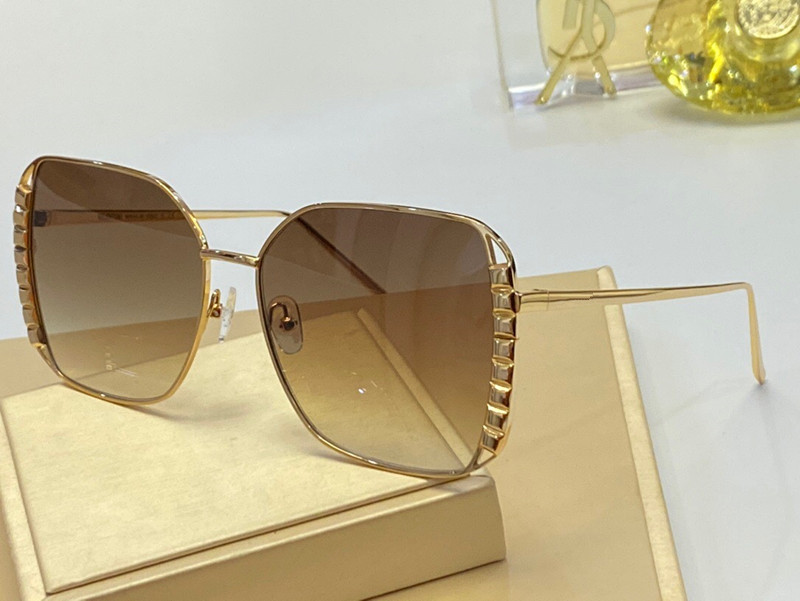 0042S Sunlgasses Fashion VLTN Women Brand design Retro Style UV400 Protection Cat Eye Frame Free Come With Case 2020 high quality sunglasses, White;black
0042S Sunlgasses Fashion VLTN Women Brand design Retro Style UV400 Protection Cat Eye Frame Free Come With Case 2020 high quality sunglasses, White;black