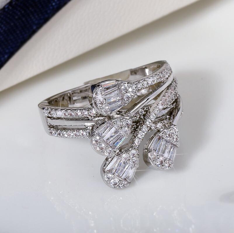 Victoria Brand New Unique Luxury Jewelry 925 Sterling Silver Princess Cut White Topaz CZ Diamond Gemstones Eternity Women Wedding Band Ring