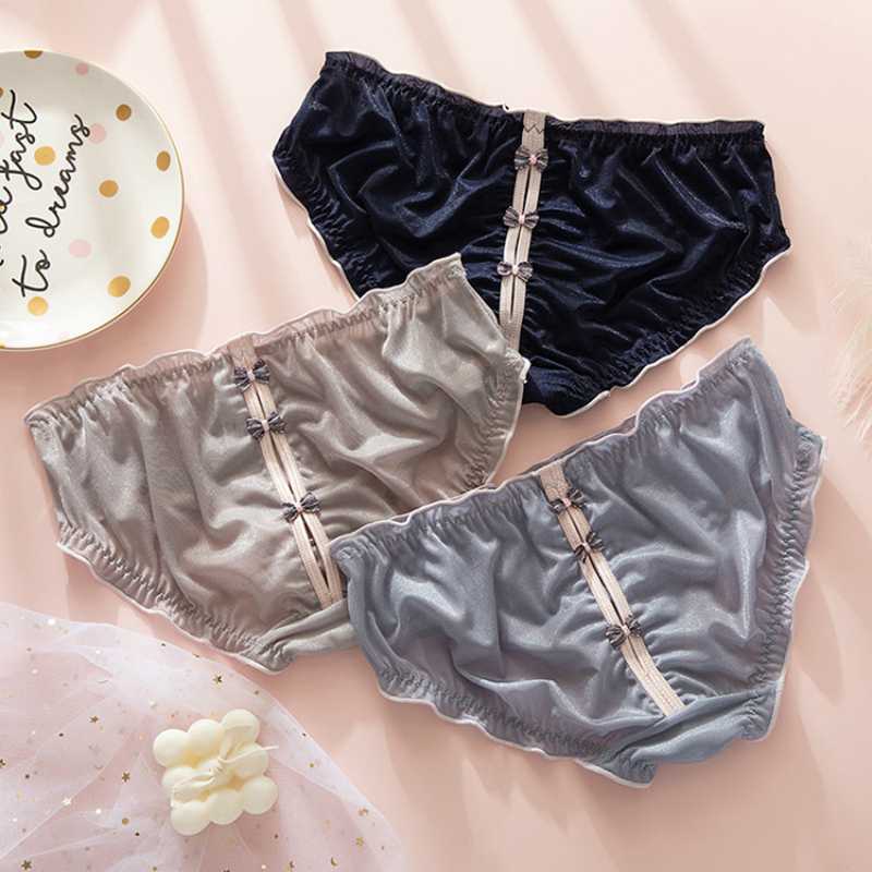 Elegant Womens Lace Panties Cute Bow Girl Briefs Sexy Seamless Female Underpants Fashion Mid Waist Women's Underwear Lingerie, Black
Elegant Womens Lace Panties Cute Bow Girl Briefs Sexy Seamless Female Underpants Fashion Mid Waist Women's Underwear Lingerie, Black