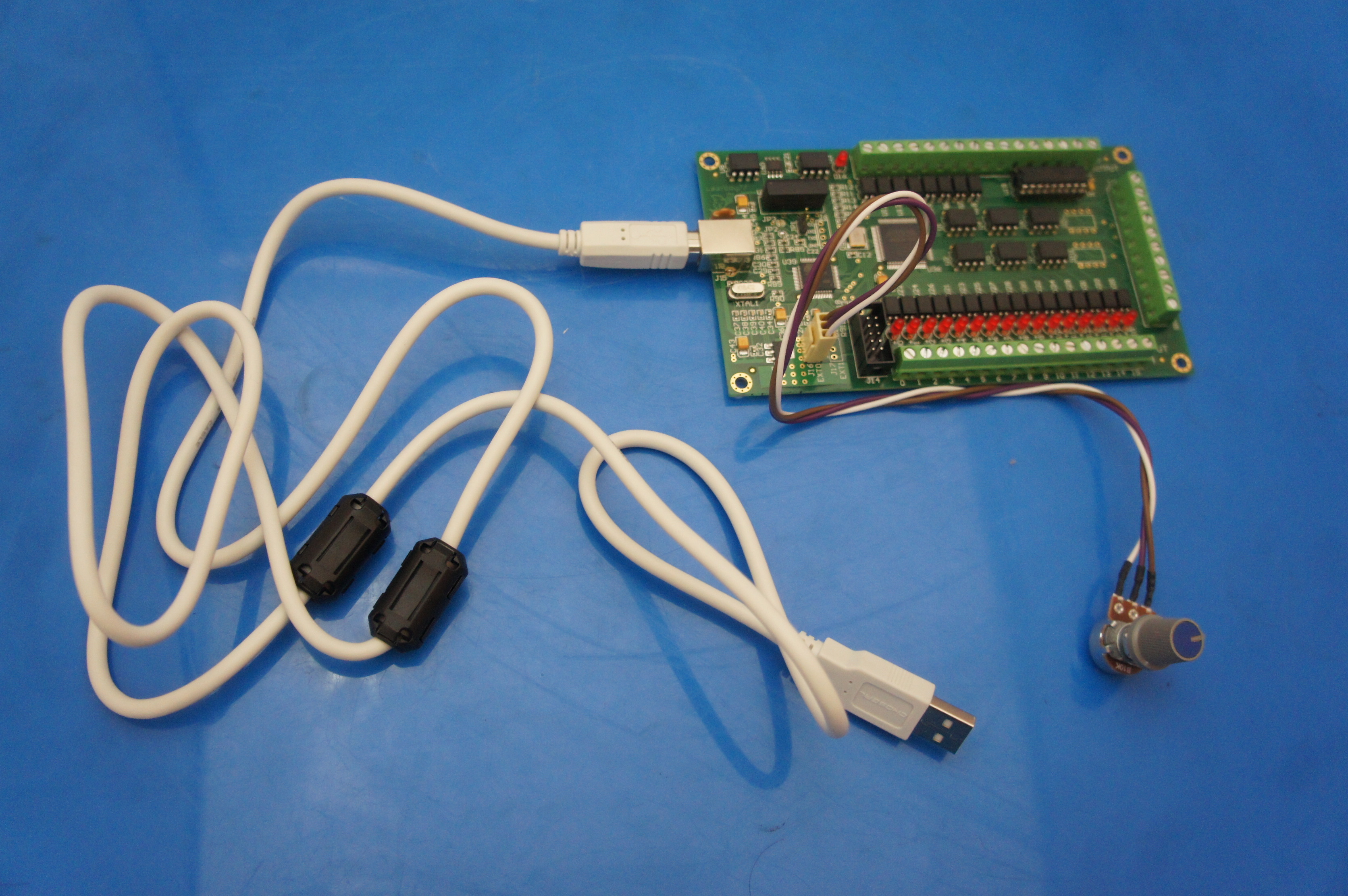 (AKZ250) 3 axis Mach3 USB Motion Board Controller CNC motion card Breakout Board