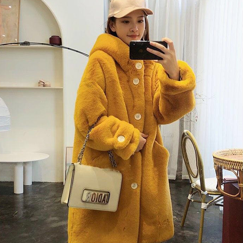 Faux Fur Coat Women Casual Korean Hoodies Furry Thick Bat Sleeved Warm Long Faux Fur Jacket Loose Winter Coat Outwears, Beige
Faux Fur Coat Women Casual Korean Hoodies Furry Thick Bat Sleeved Warm Long Faux Fur Jacket Loose Winter Coat Outwears, Beige
