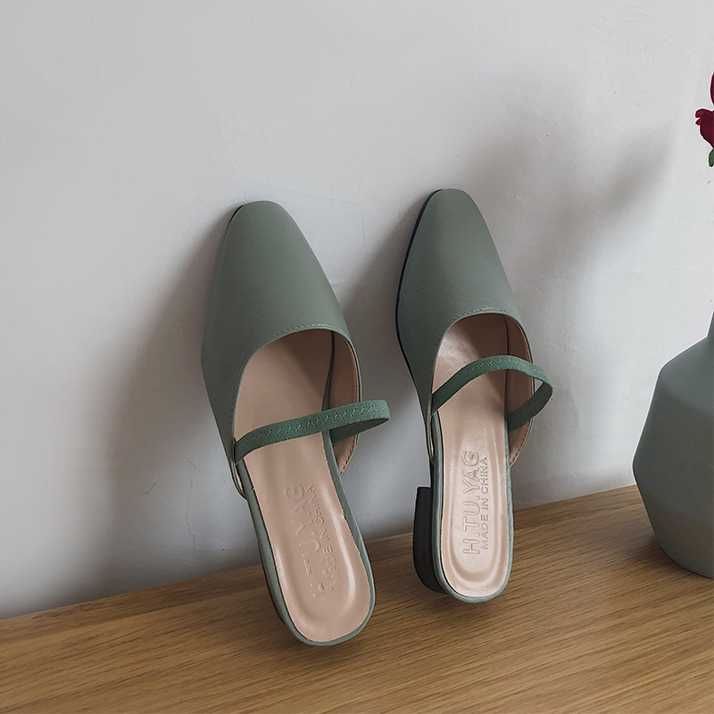Elegant Slides Women Fashion Vintage Shoes Ladies Slip On Mules Women Autumn Shoes 2020 Black Flats Mules femme, Beige
Elegant Slides Women Fashion Vintage Shoes Ladies Slip On Mules Women Autumn Shoes 2020 Black Flats Mules femme, Beige