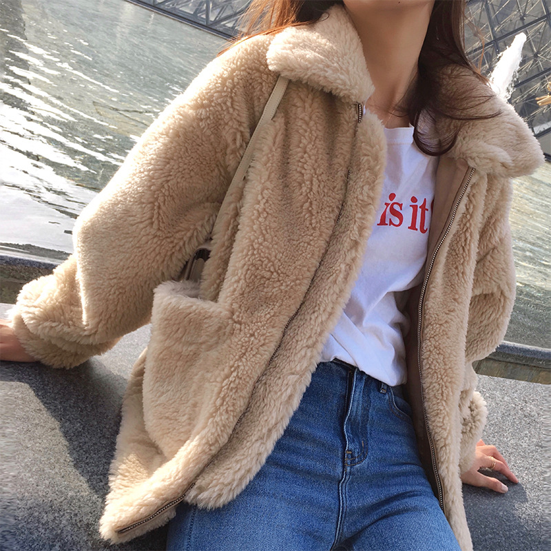 Lalambswool Square Collar Zipper Loose Faux Fur Women' Winter Particle Fleece Jacket Women Faux Fur Coat Winter Coat Women, White
Lalambswool Square Collar Zipper Loose Faux Fur Women' Winter Particle Fleece Jacket Women Faux Fur Coat Winter Coat Women, White
