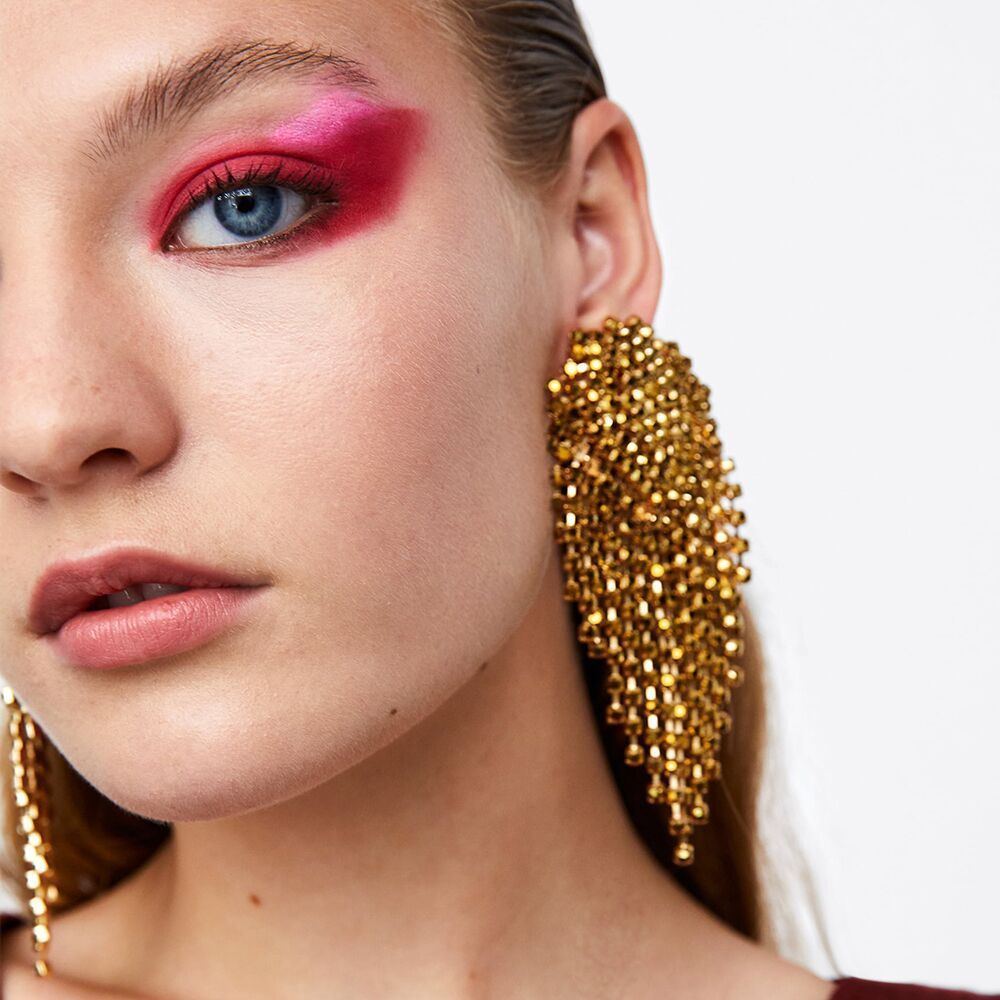 Diamond-Studded claw chain mesh tassel earrings female exaggerated Bohemia
Diamond-Studded claw chain mesh tassel earrings female exaggerated Bohemia