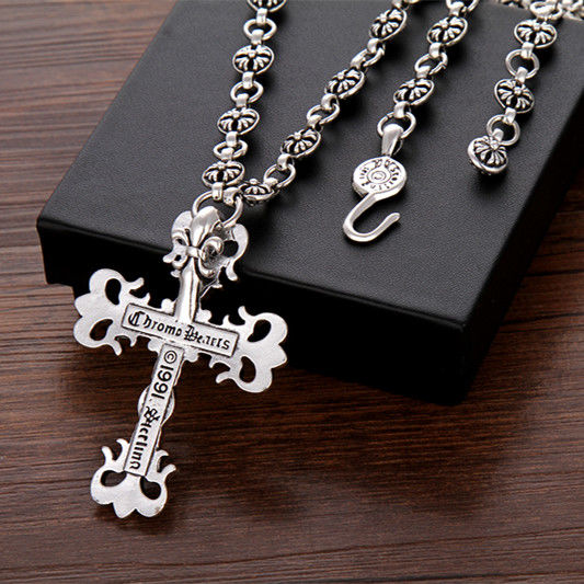 Heart Necklace Trendy Men Hip Hop R1se Cross Decorative Sweater Chain Net Red Quan Zhilong Ins Pendant Accessories
Heart Necklace Trendy Men Hip Hop R1se Cross Decorative Sweater Chain Net Red Quan Zhilong Ins Pendant Accessories