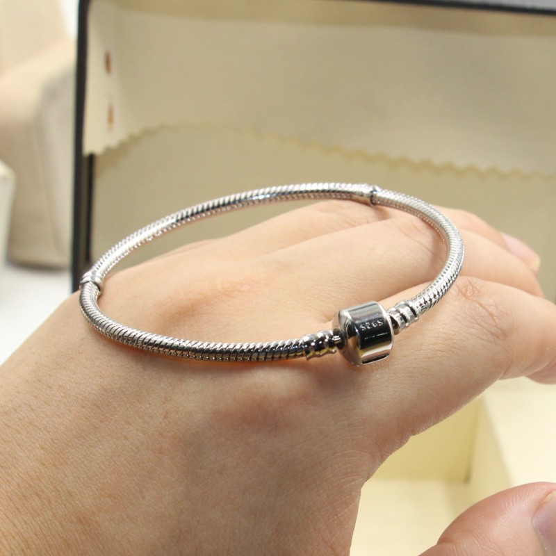Hot Sale Handmade Never Fade Classic Jewelry 100% Pure 925 Sterling Silver Smooth Bangle Party Pandor Promise Women Wedding Bracelet Gift