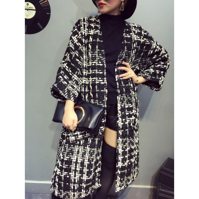 Fashion trend women's long woolen coat autumn and winter new houndstooth tweed straight windbreaker cardigan, Red
Fashion trend women's long woolen coat autumn and winter new houndstooth tweed straight windbreaker cardigan, Red