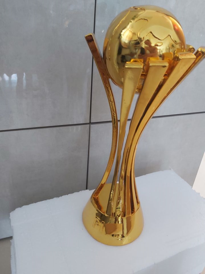New Club World Trophy Soccer Resin Crafts Cup football Fans for Collections and Souvenir Size 41.5 cm