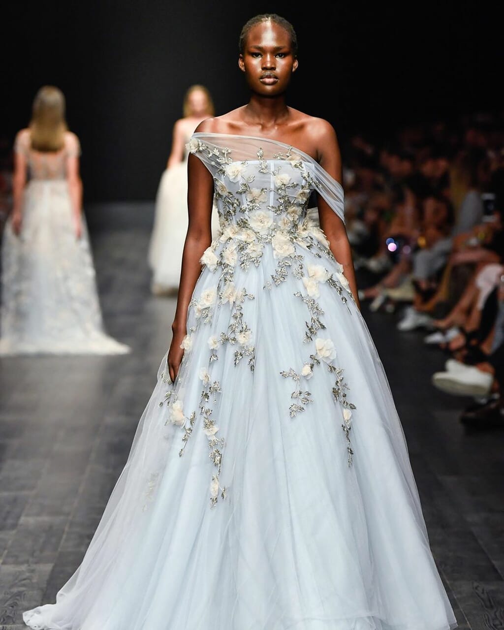 2021 Prom Dresses 3D Flower Appliques Off Shoulder Evening Gowns Slim Red Carpet Dress vestidos de novia