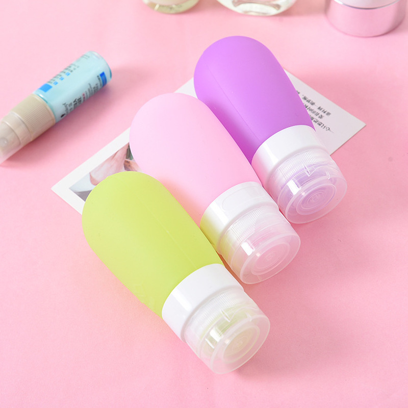 1pc Silicone Refillable Bottle Portable Mini Traveler Packing Press Bottle for Lotion Shampoo Bath Shower Gel Refillable
1pc Silicone Refillable Bottle Portable Mini Traveler Packing Press Bottle for Lotion Shampoo Bath Shower Gel Refillable