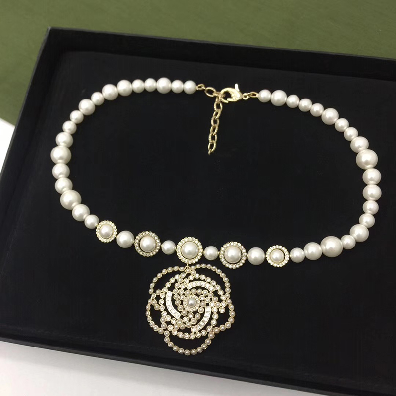 Top Quality Fashion Party Jewelry Camellia Crystal Pearls Necklace Luxcy Party Flower Necklace Vintage Chain Jewelry Neckalce, Silver
Top Quality Fashion Party Jewelry Camellia Crystal Pearls Necklace Luxcy Party Flower Necklace Vintage Chain Jewelry Neckalce, Silver