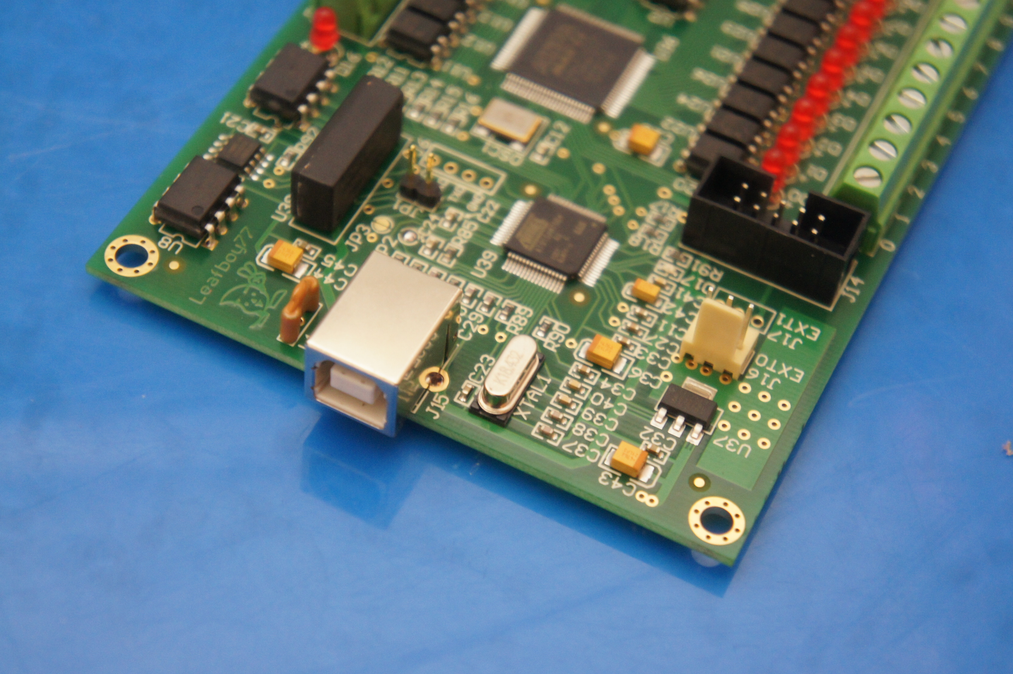 (AKZ250) 3 axis Mach3 USB Motion Board Controller CNC motion card Breakout Board