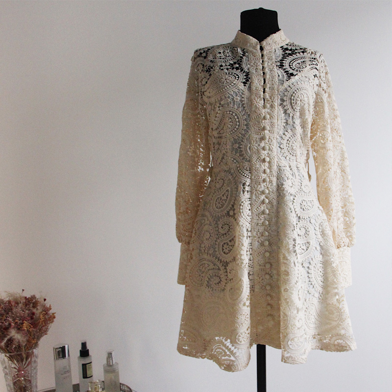 2020 party women dress lace vintage pattern embroidered waist slim sleeve with openwork openwork collar dress, Short dress
2020 party women dress lace vintage pattern embroidered waist slim sleeve with openwork openwork collar dress, Short dress
