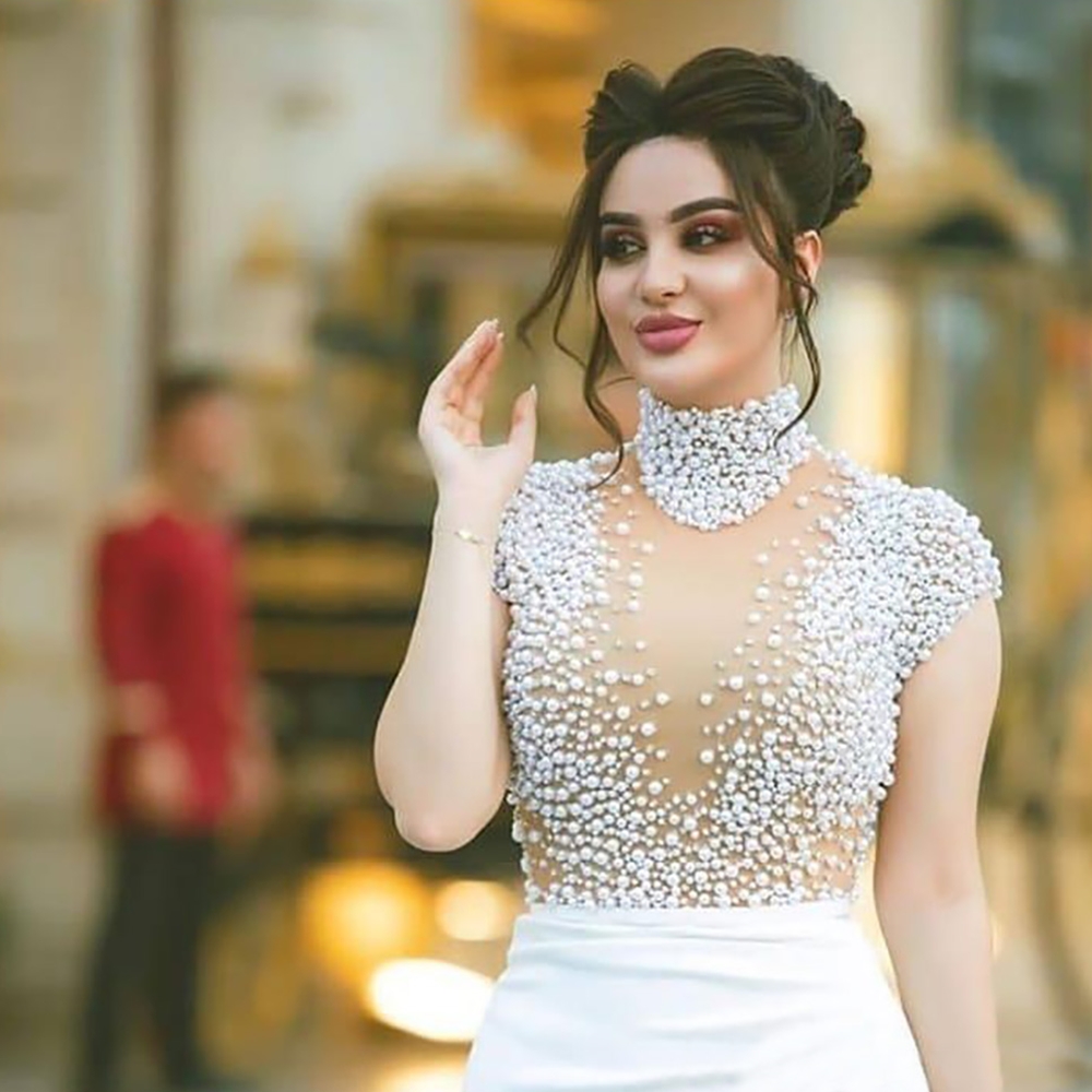 New White Beaded Pearls Satin Sleeveless Straight Evening Dresses Formal Dress Prom Party Gown Gown High Neck Custom