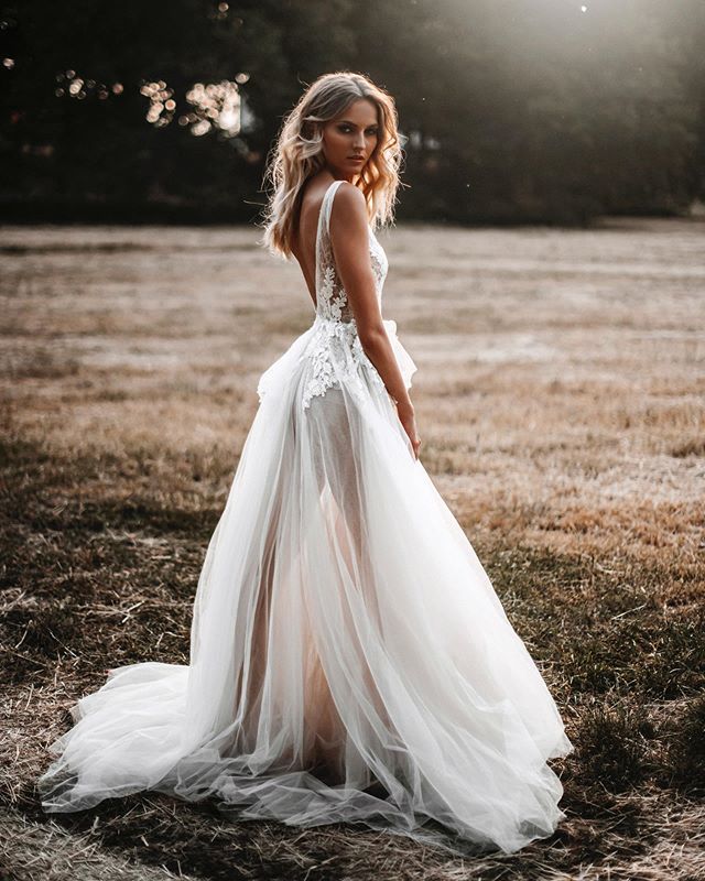 A Line Wedding Dresses for Girls Sleeveless V Neck Bride Bridal Gowns Plus Size 6 8 10 12 14 16 18 20 22