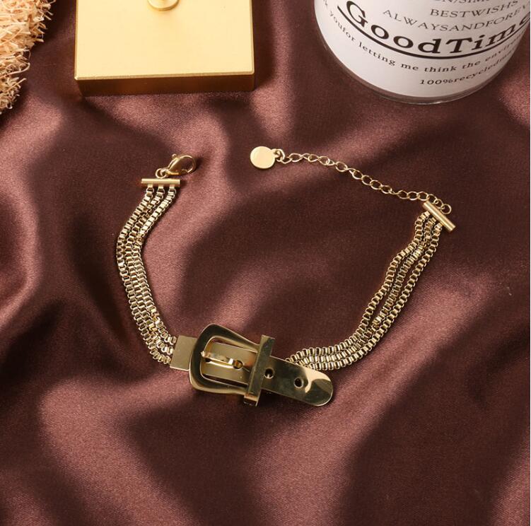 European and American titanium steel non-fading belt buckle bracelet Japan and South Korea temperament chain exaggerated street cold wind mu, Black
European and American titanium steel non-fading belt buckle bracelet Japan and South Korea temperament chain exaggerated street cold wind mu, Black