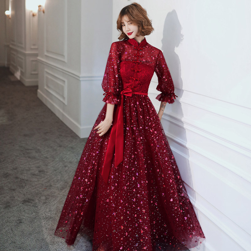 Vintage Improved Chinese Style Cheongsam Sequin Lace Up Ball Gown Half Sleeve Bride Wedding Party Gown Vestidos
Vintage Improved Chinese Style Cheongsam Sequin Lace Up Ball Gown Half Sleeve Bride Wedding Party Gown Vestidos