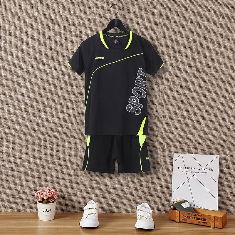 Fitness football wear running shorts children's sports training running clothes children's track suits sports fitness clothes
Fitness football wear running shorts children's sports training running clothes children's track suits sports fitness clothes