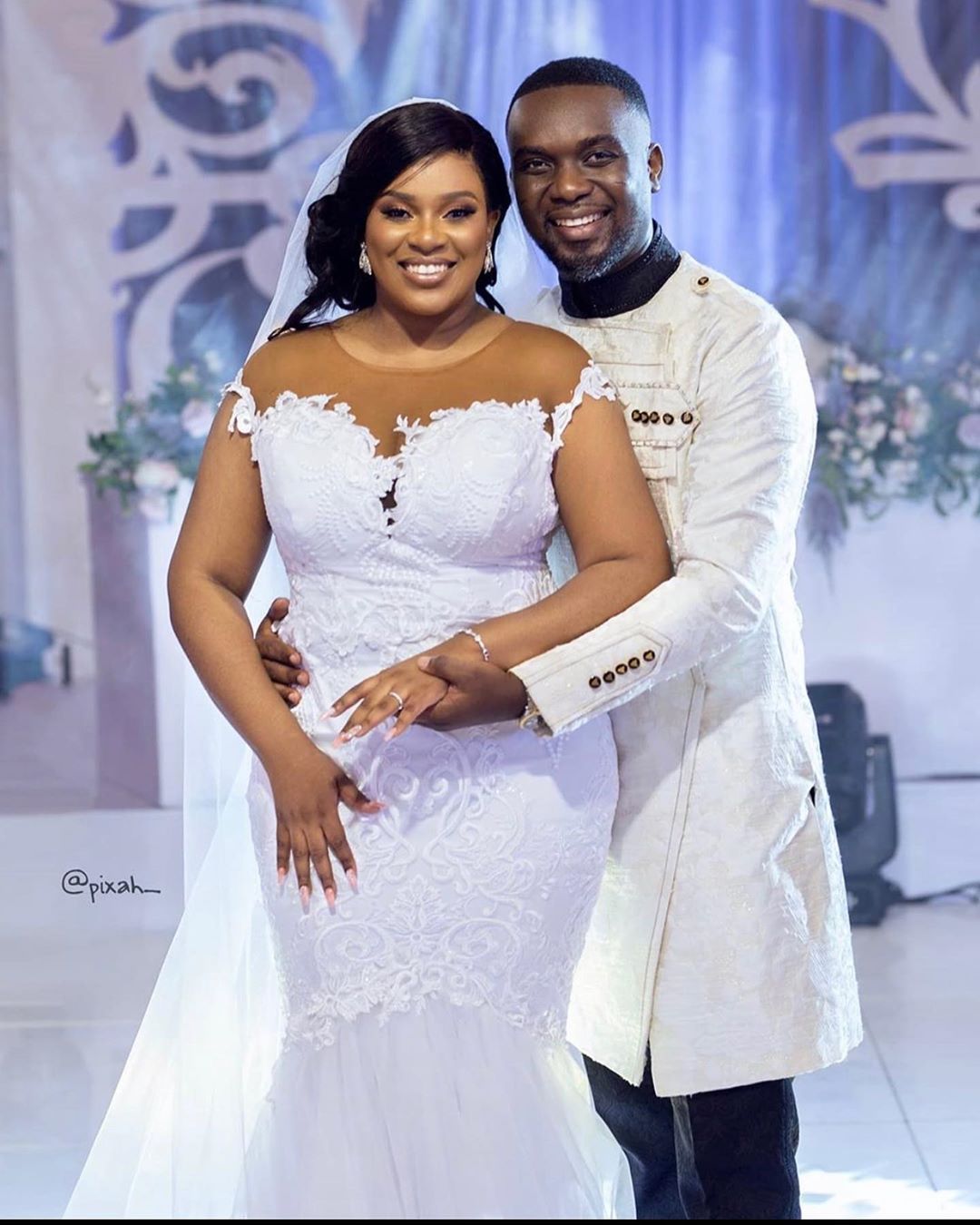 plus size arabic aso ebi mermaid lace vintage wedding dresses sheer neck bridal dresses cheap sexy wedding gowns zj955