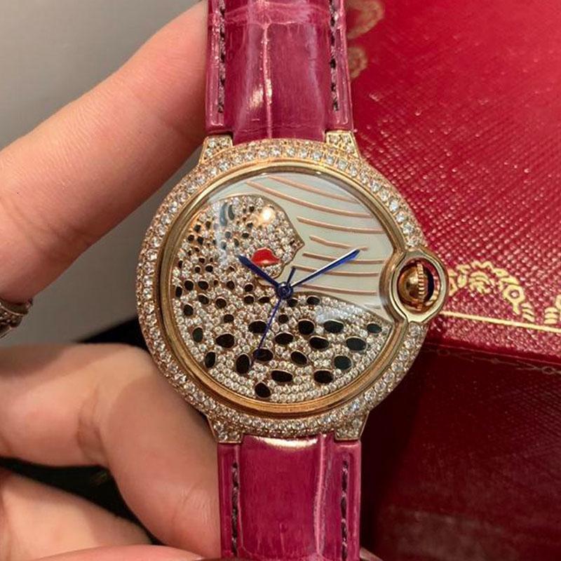 2020 Luxury Ladys Watch Designer Women Watches 36mm Diamond Iced Out Watch Crocodile Leather Strap Fashion Quartz Movement Wristwatches Gi, Only box;no watch
2020 Luxury Ladys Watch Designer Women Watches 36mm Diamond Iced Out Watch Crocodile Leather Strap Fashion Quartz Movement Wristwatches Gi, Only box;no watch