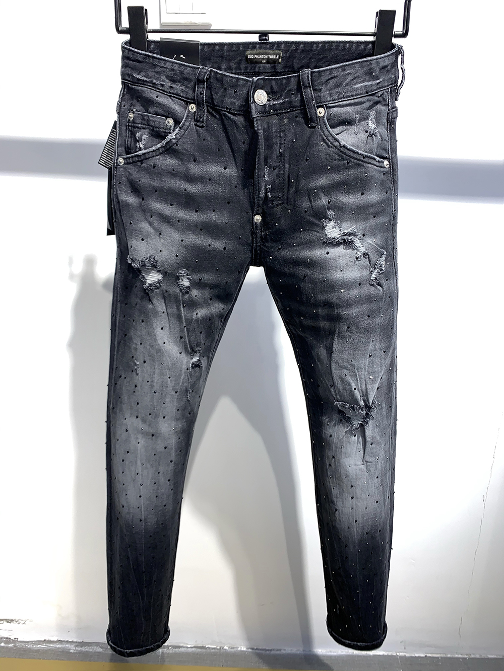 DSQ Jeans Mens Luxury Designer Jeans Skinny Ripped Cool Guy Causal Hole Denim Fashion Brand Fit Jeans Men Washed Pants 61282, As picture
DSQ Jeans Mens Luxury Designer Jeans Skinny Ripped Cool Guy Causal Hole Denim Fashion Brand Fit Jeans Men Washed Pants 61282, As picture
