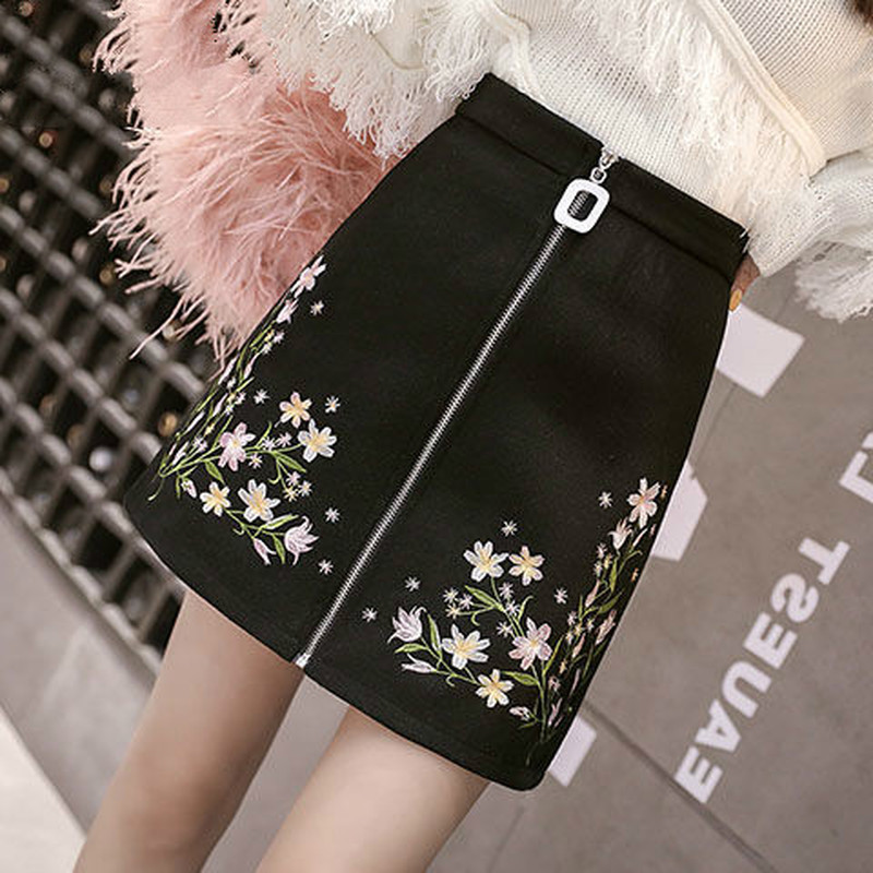 2020 Autumn Winter Women Sexy High Waist Floral Mini Skirt with Zipper Ladies Package Hip A-line Embroidery Short Skrits T292, Black
2020 Autumn Winter Women Sexy High Waist Floral Mini Skirt with Zipper Ladies Package Hip A-line Embroidery Short Skrits T292, Black