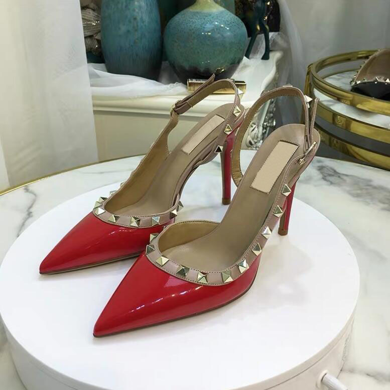 brand sandal rivets pointed toe 6cm high heel versatile leather shoes 2020 summer women's high heel sandals +dust bag 34-43
brand sandal rivets pointed toe 6cm high heel versatile leather shoes 2020 summer women's high heel sandals +dust bag 34-43