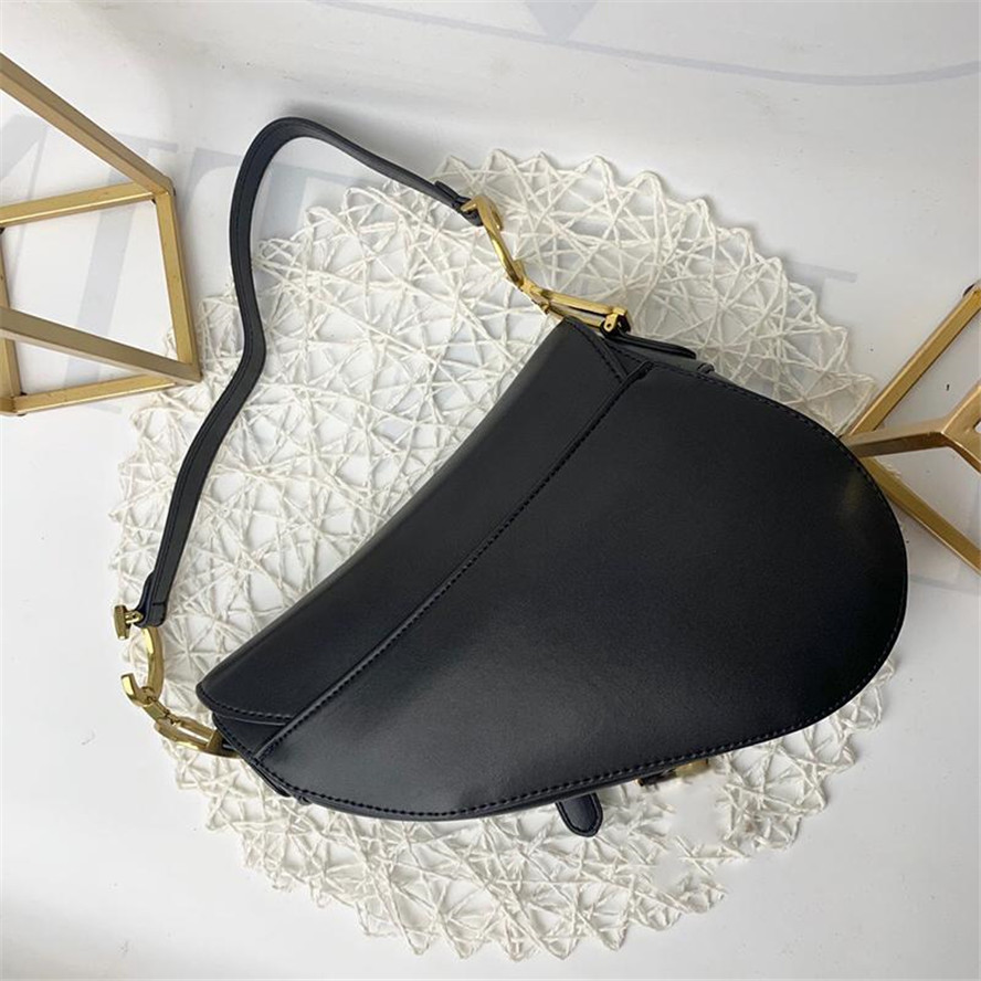 Designer fashion classic ladies shoulder bag saddle bags metal letter handbag style awesome, Black
Designer fashion classic ladies shoulder bag saddle bags metal letter handbag style awesome, Black