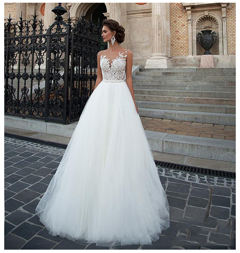 SoDigne Sleeveless Wedding Dress Beach Bridal Gown Tulle Lace Appliques Wedding Dresses Romantic Buttons Illusion Bodice, White
SoDigne Sleeveless Wedding Dress Beach Bridal Gown Tulle Lace Appliques Wedding Dresses Romantic Buttons Illusion Bodice, White