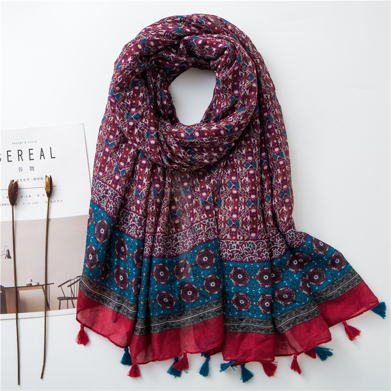 2020 Spain Fashion Bohemian Ethnic Tassel Viscose Shawl Scarf High Quality Print Stole Bufandas Muslim Hijab 180*90Cm
2020 Spain Fashion Bohemian Ethnic Tassel Viscose Shawl Scarf High Quality Print Stole Bufandas Muslim Hijab 180*90Cm