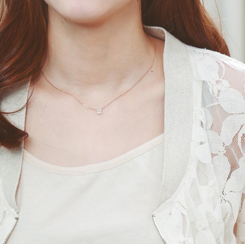 Ins Top Selling Simple Fashion Jewelry 925 Sterling Silver Four Claw Princess White Topaz CZ Diamond Women Wedding Pendant Clavicle Necklace