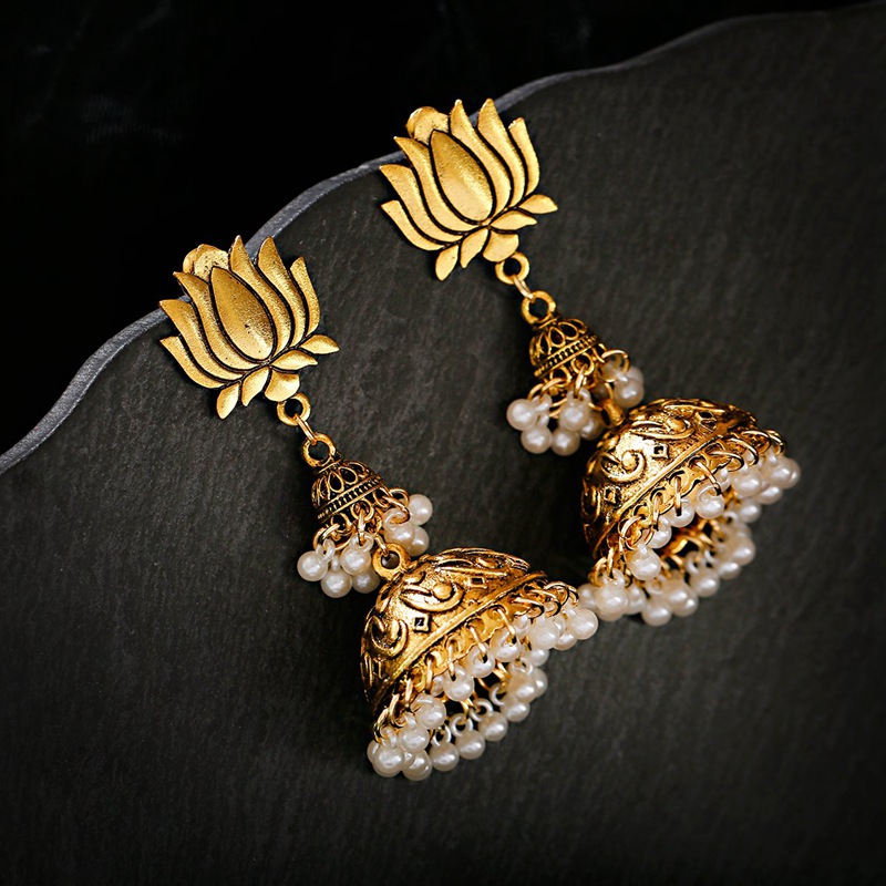 2020 Retro Gold Color Lotus Flower Pearl Tassel Earrings Gypsy Boho Ethnic Dangle Earrings For Women
2020 Retro Gold Color Lotus Flower Pearl Tassel Earrings Gypsy Boho Ethnic Dangle Earrings For Women