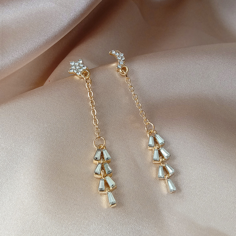 New Star Moon Asymmetric Tassel Earrings Korean Temperament Network Red Long Crystal Earrings For Women Wholesale, Golden
New Star Moon Asymmetric Tassel Earrings Korean Temperament Network Red Long Crystal Earrings For Women Wholesale, Golden