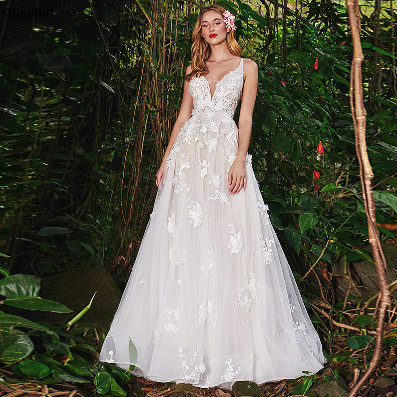 Thinyfull New Beach Wedding Dresses Lace Tulle Country Bohemian A-Line Bride Dress For Women Backless Vestido Mariage Gowns, Custom color
Thinyfull New Beach Wedding Dresses Lace Tulle Country Bohemian A-Line Bride Dress For Women Backless Vestido Mariage Gowns, Custom color