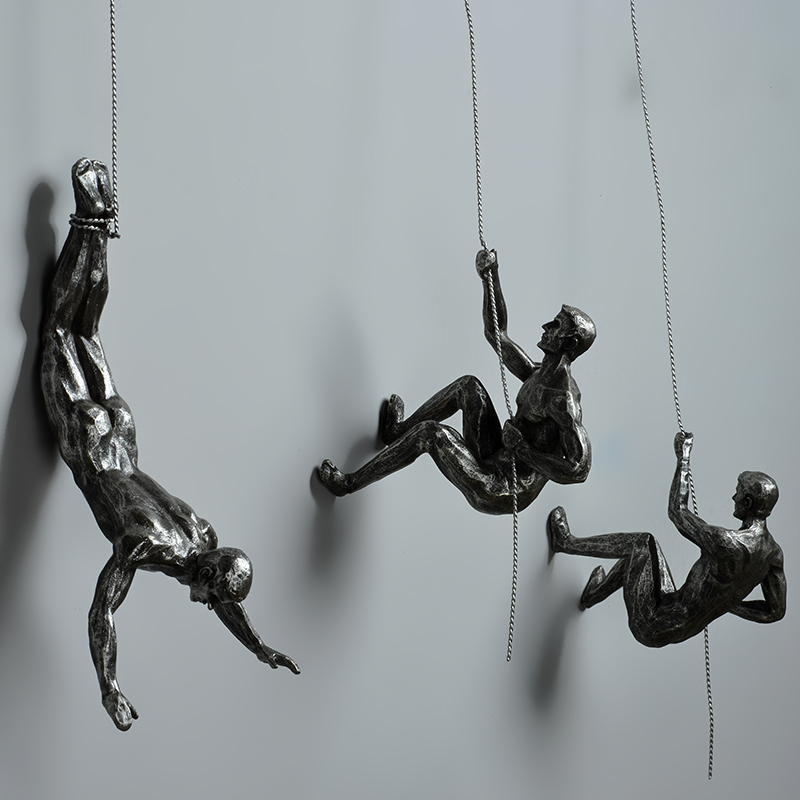 Creative Rock Climbing Men Sculpture Wall Hanging Decorations Resin Statue Figurine Crafts Home Furnishings Decor Accessories LJ200904