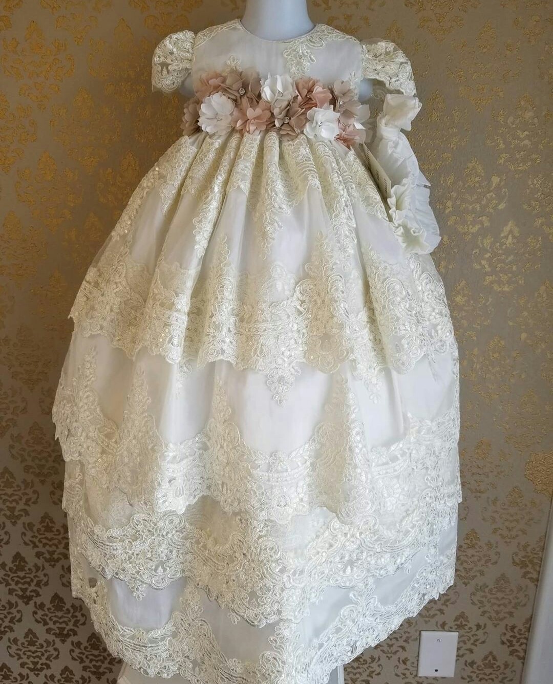 luxury 3d hand made flower first communion dresses jewel neck lace baptism dresses with bonnet for baby kids wear