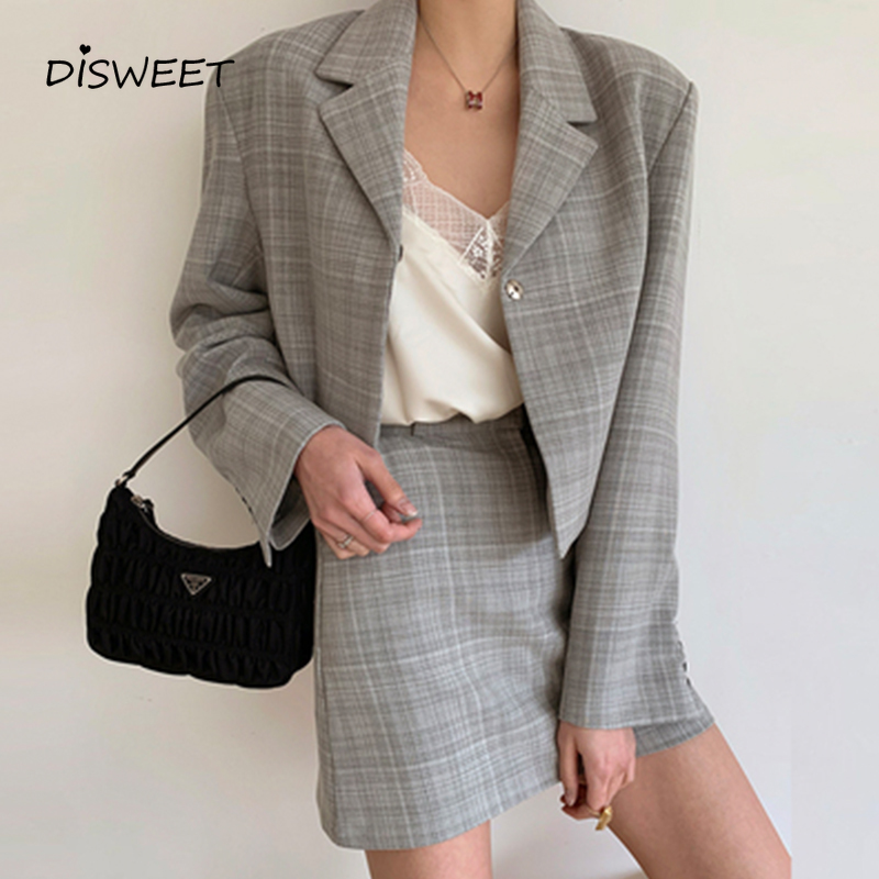 Fashion Plaid Suit Collar Jacket Woman Korean High Waist Slim Mini A-line Skirt Ladies Simple Autumn Women' Suit 2020, Gray skirt
Fashion Plaid Suit Collar Jacket Woman Korean High Waist Slim Mini A-line Skirt Ladies Simple Autumn Women' Suit 2020, Gray skirt