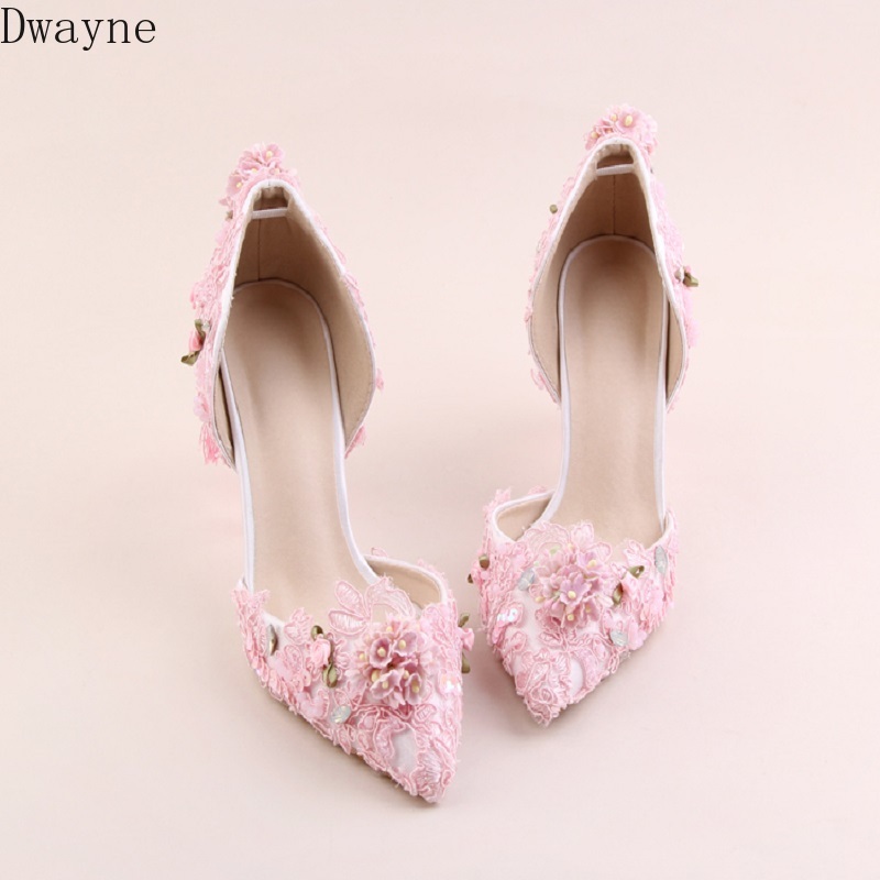 Sweet pink flowers tassel bridal shoes hollow bag with dress wedding sandals female super high-heeled wedding shoes new
Sweet pink flowers tassel bridal shoes hollow bag with dress wedding sandals female super high-heeled wedding shoes new