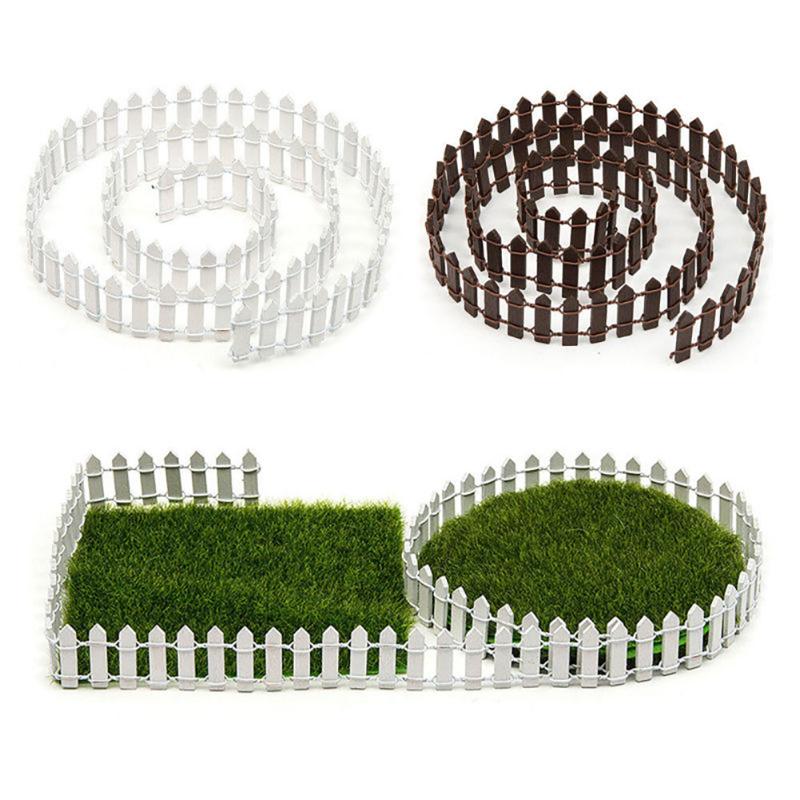 100*5cm DIY Mini Small Fence Barrier Wooden Craft Miniature Fairy Garden Terrarium Doll Branch Palings Showcase Decoration
100*5cm DIY Mini Small Fence Barrier Wooden Craft Miniature Fairy Garden Terrarium Doll Branch Palings Showcase Decoration