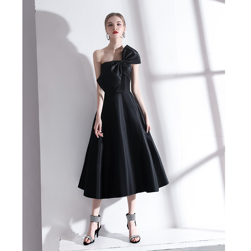 Evening Party Black Dress Women Elegant French Tube Top Bow Vintage Black Dresses For Women Elegant Party Vestido Feminino
Evening Party Black Dress Women Elegant French Tube Top Bow Vintage Black Dresses For Women Elegant Party Vestido Feminino