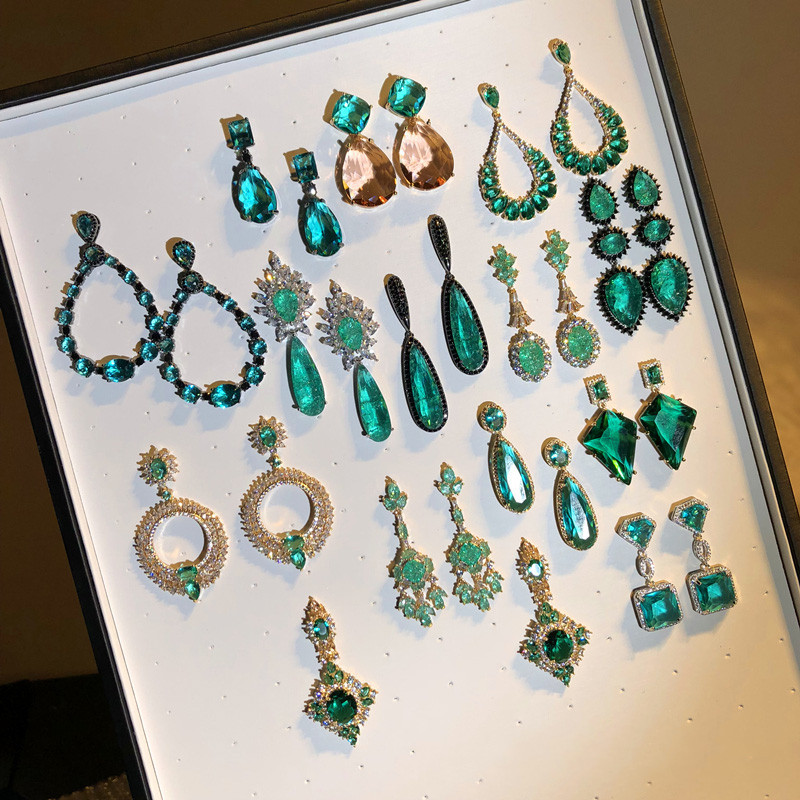 Drop Earrings For Women S925 Silver Needles Luxury Vintage Lake Blue Emerald Green Gems Temperament Cubic Zirconia Fine Jewelry
Drop Earrings For Women S925 Silver Needles Luxury Vintage Lake Blue Emerald Green Gems Temperament Cubic Zirconia Fine Jewelry