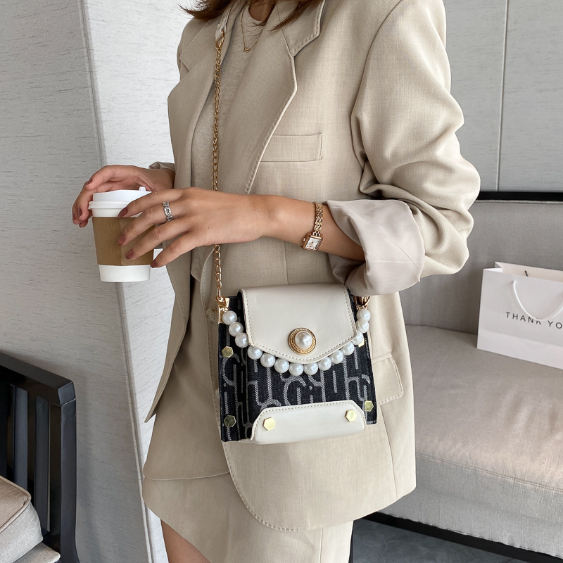 2020 New Womens Mini Bag Popular New Fashion Summer All-match Chain Shoulder/Crossbody Bag Fashion Bucket Bag, Black
2020 New Womens Mini Bag Popular New Fashion Summer All-match Chain Shoulder/Crossbody Bag Fashion Bucket Bag, Black