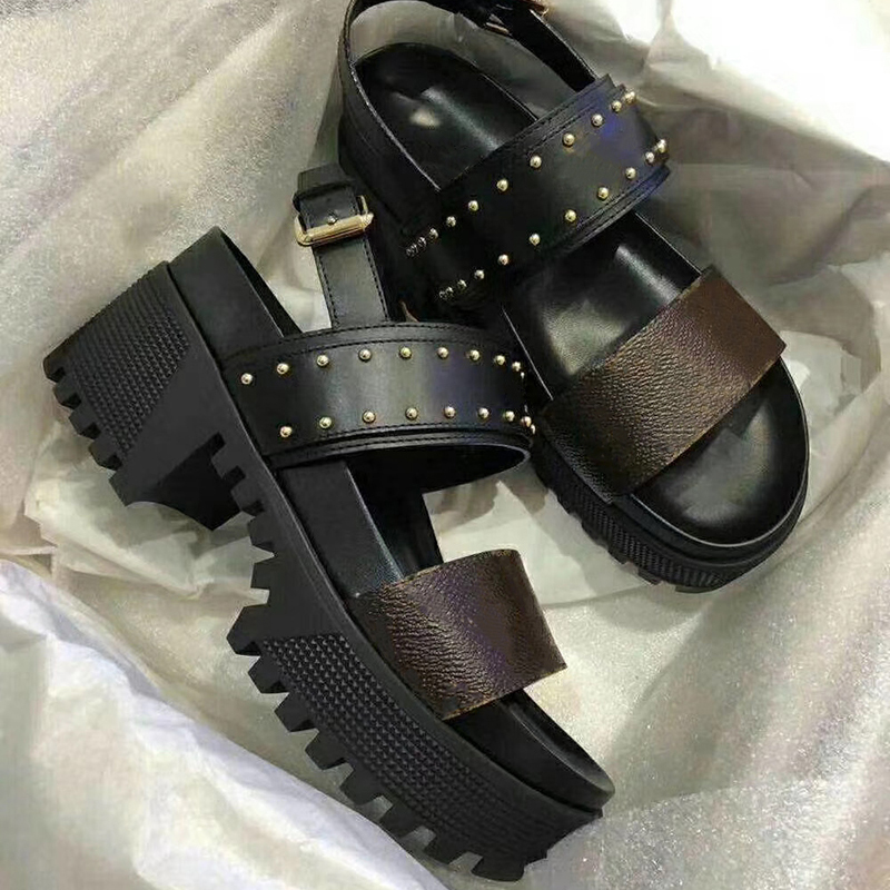 New Women Leather Laureate sandals Glazed Calf Platform Sandal summer High Heels designer sandals Sexy Party sandals good quality, Color 4
New Women Leather Laureate sandals Glazed Calf Platform Sandal summer High Heels designer sandals Sexy Party sandals good quality, Color 4